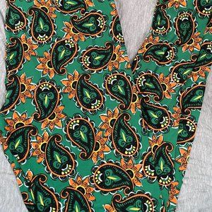 Lularoe TC Leggings - green paisley